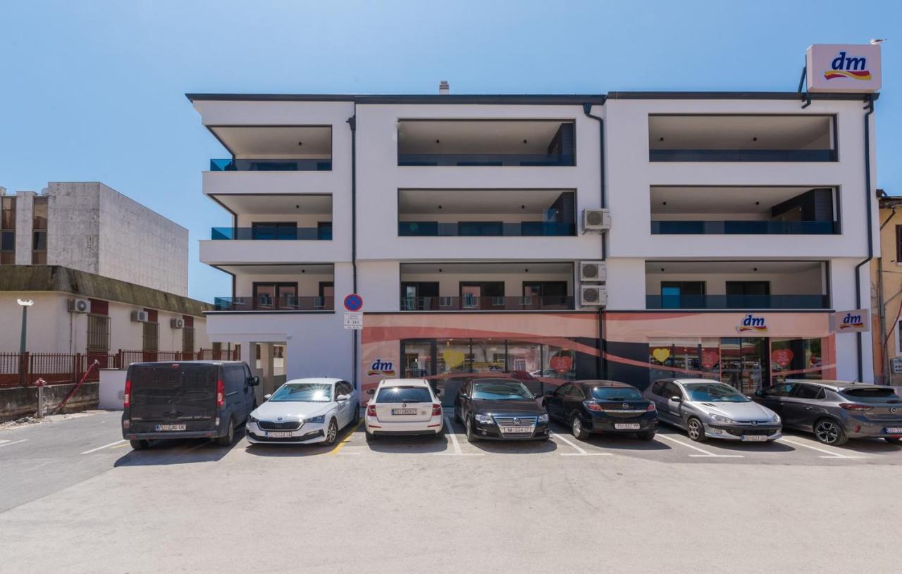 Residence Nar Poreč Eksteriør bilde